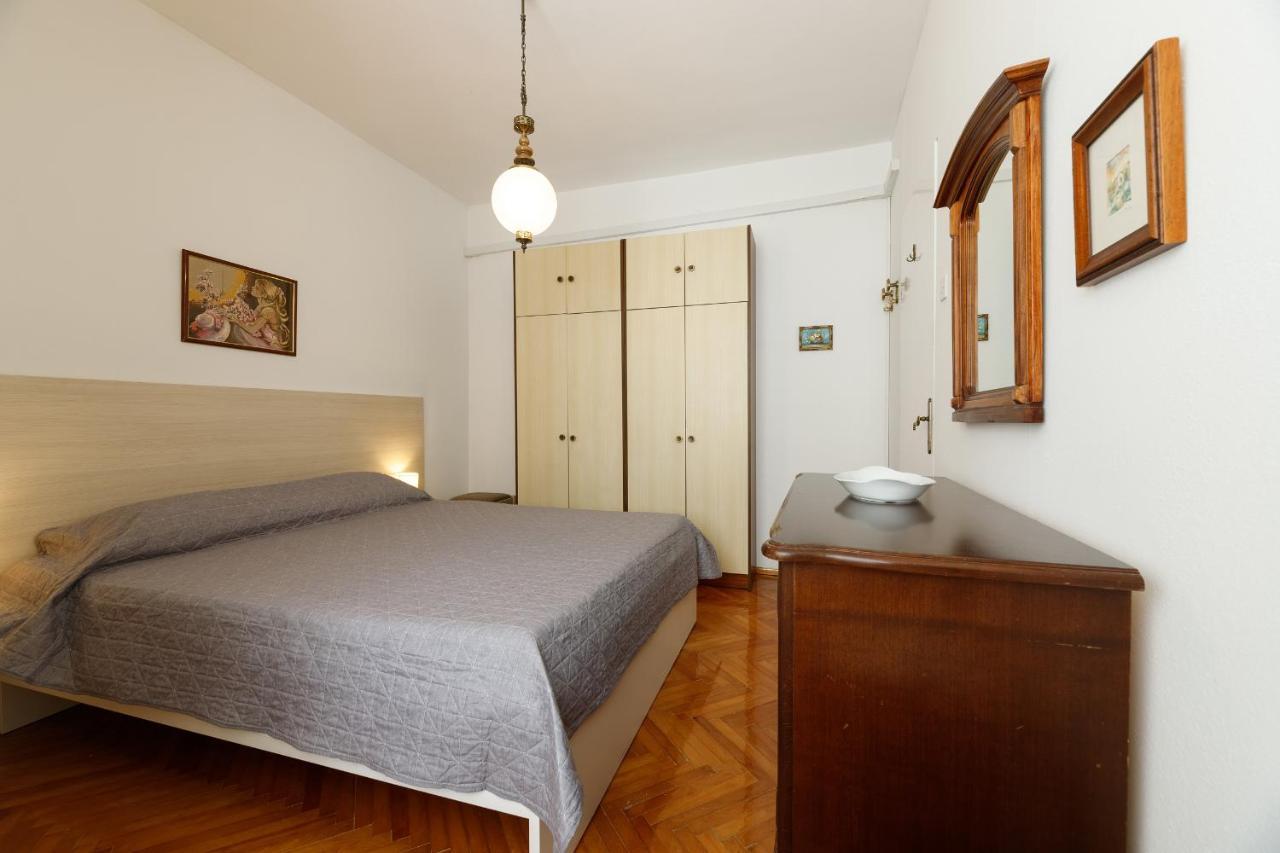 Old Town Apartment